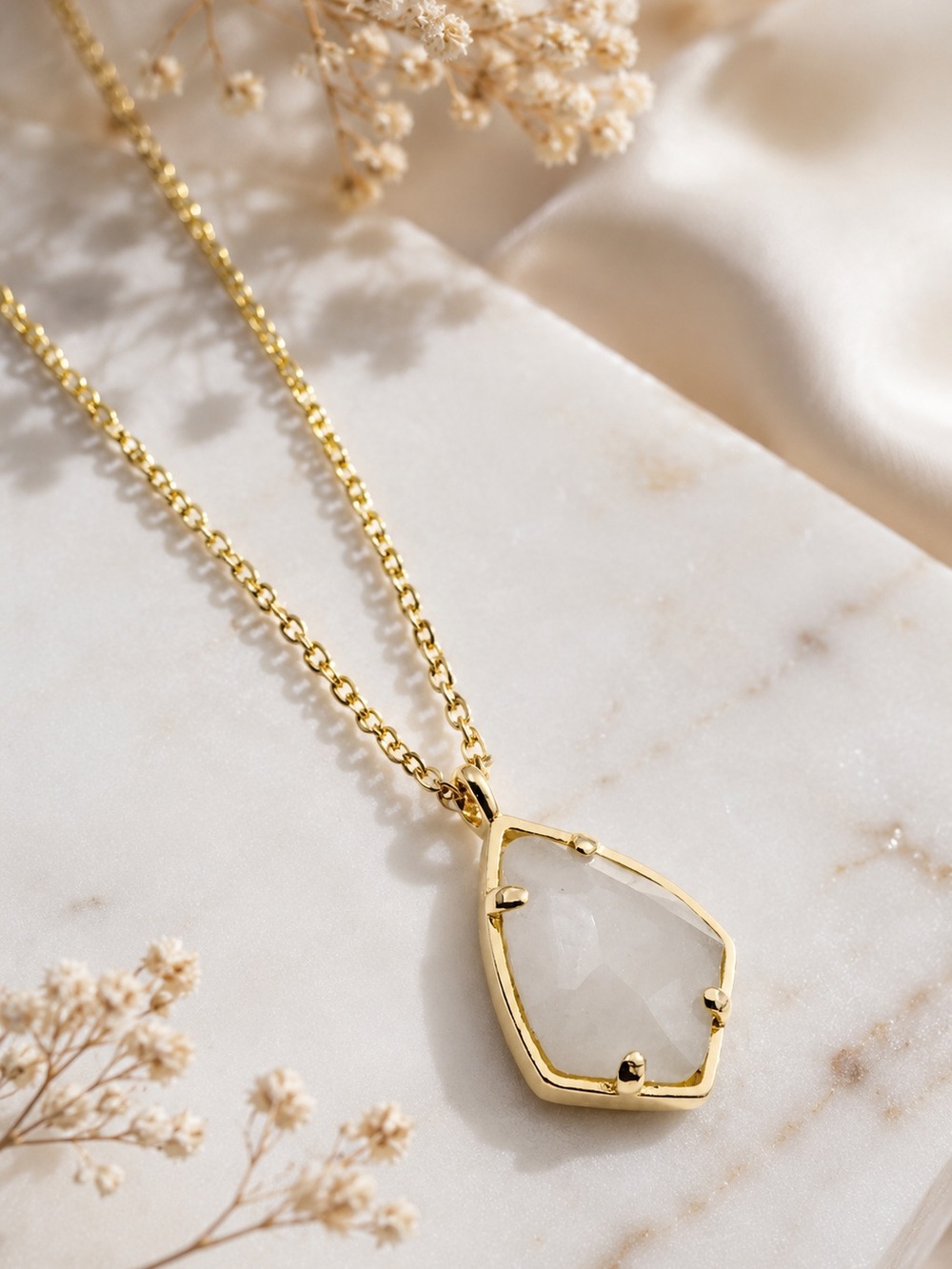 Kendra Scott Cory Stone Pendant Necklace Slate Gray/Gold - Picture 7 of 10